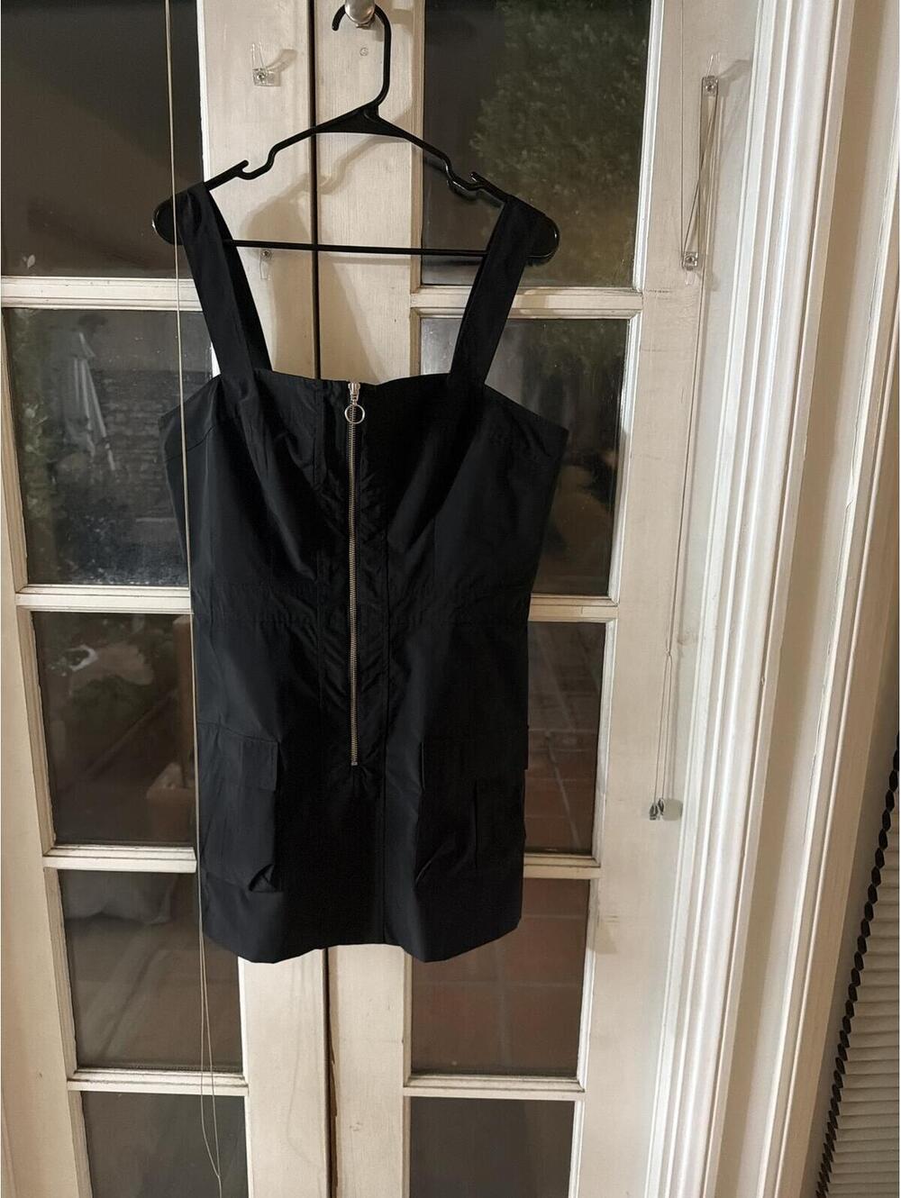 Amanda Uprichard Black Sleeveless Zip-Front Peplum Top